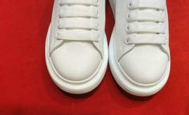 Picture of Alexander McQueen Shoes _SKU21815015SZ35-4621